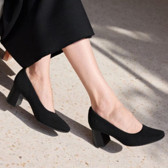 Vivaia Square-Toe Stress FREE Chunky Heels (Elize) Black 39.5 NWOT - Picture 1 of 9